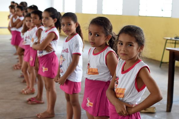 Prefeitura de Cuiabá  Simininas fazem bonito na passarela da 10ª Edição do  Moda Kids