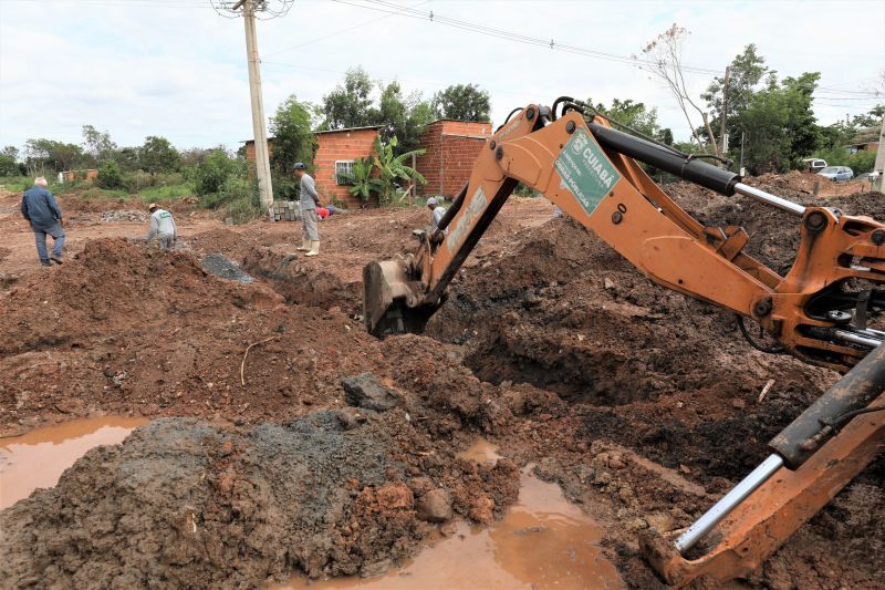 Prefeitura de Cuiabá  Vias do bairro CPA III são contempladas com