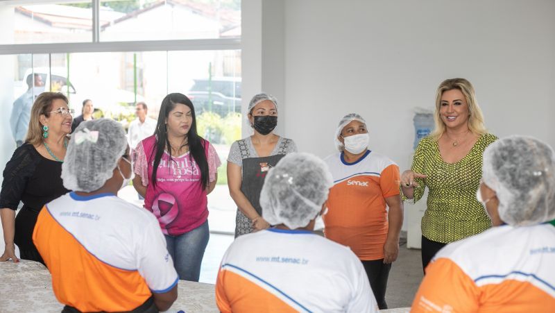 Prefeitura de Cuiabá  Primeiro curso de Xequerê para mulheres é